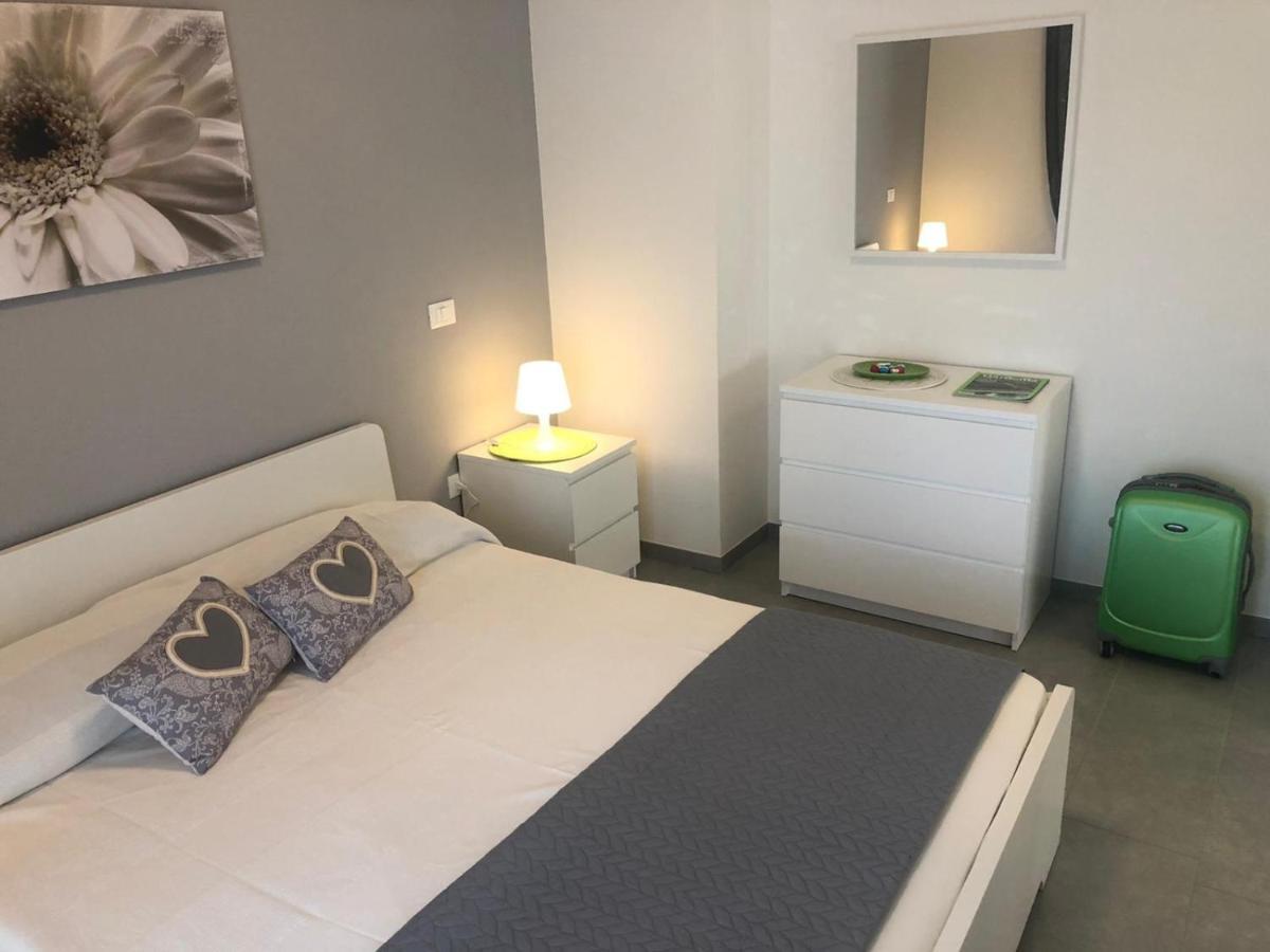Smartsuite Stresa Bagian luar foto